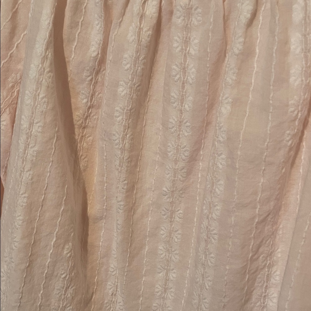 LC Lauren Conrad Blush Pink Blouse with 3/4 length Puff Sleeves EUC Large - Picture 8 of 12
